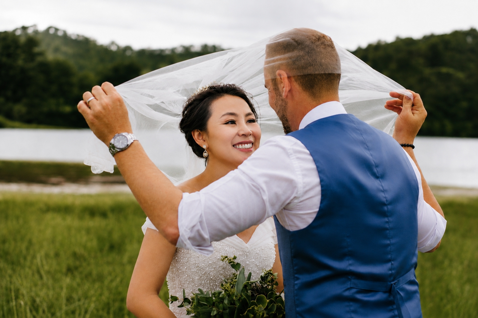 Ceremoniemeester voor één dag - voor bruidsparen van alle liefdes, culturen en achtergronden Ceremoniemeester voor één dag - voor bruidsparen van alle liefdes, culturen en achtergronden